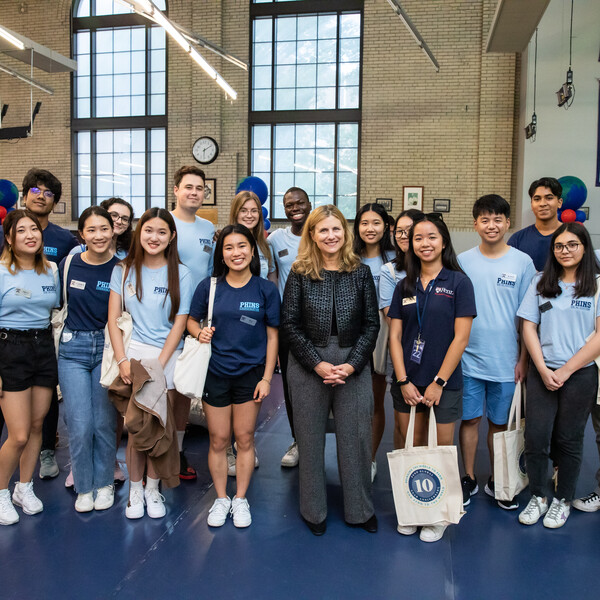 Penn President 2022 Penn Global Picnic